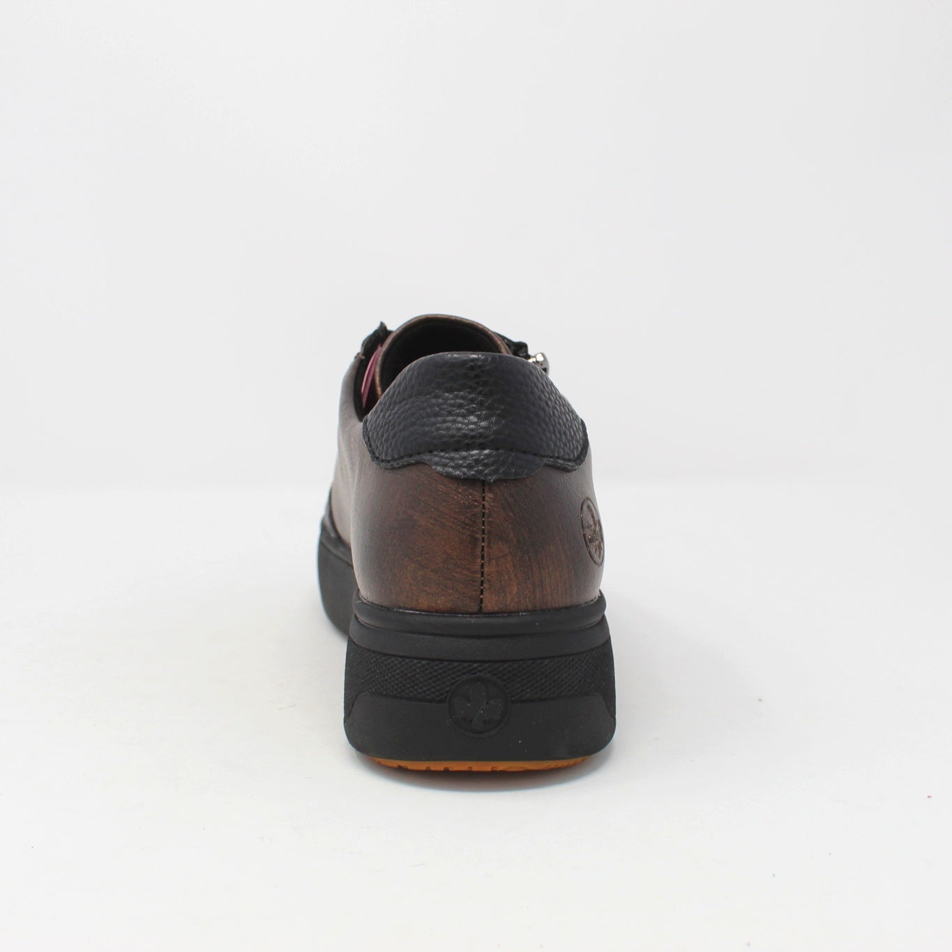 M7711