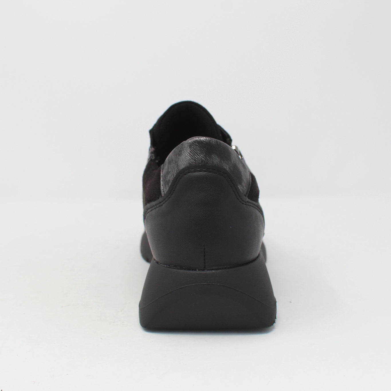 D2V02