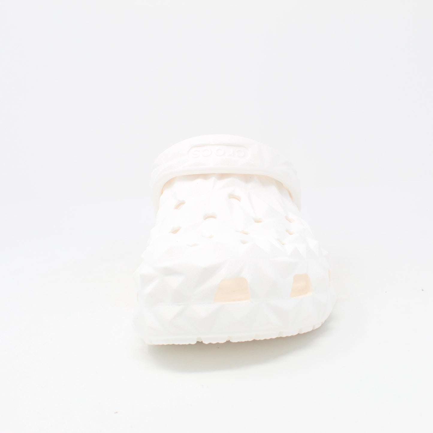 classic-geometric-clogWhite