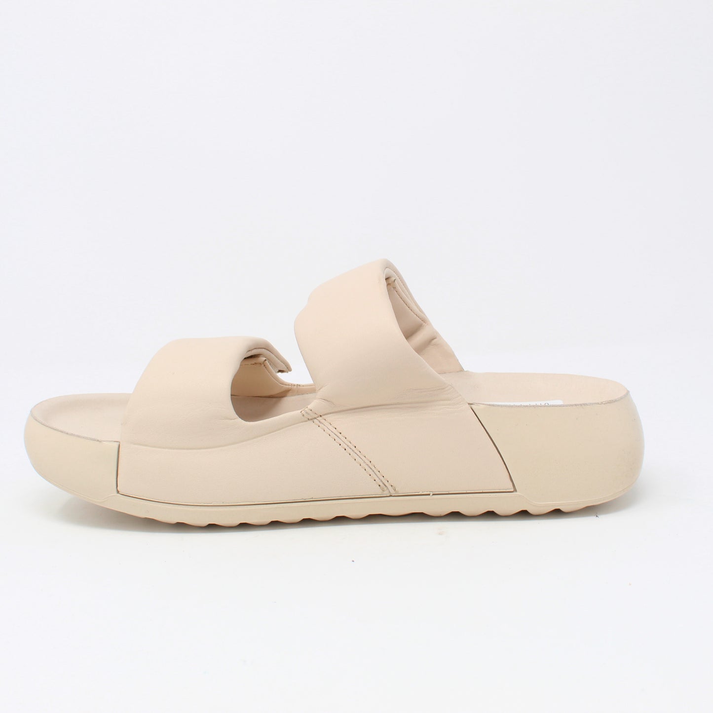 cozmo-pf-wBeige