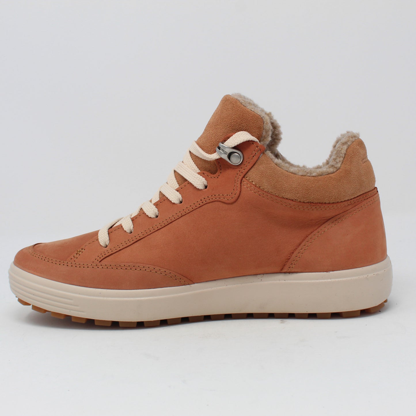 Soft 7 Tred W