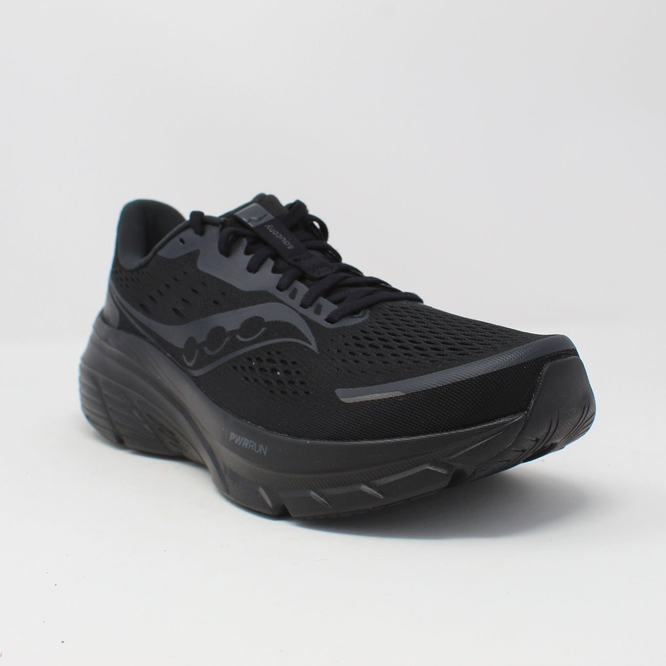 GUIDE 18 / TRIPLE BLACK - TRIPLE BLACK