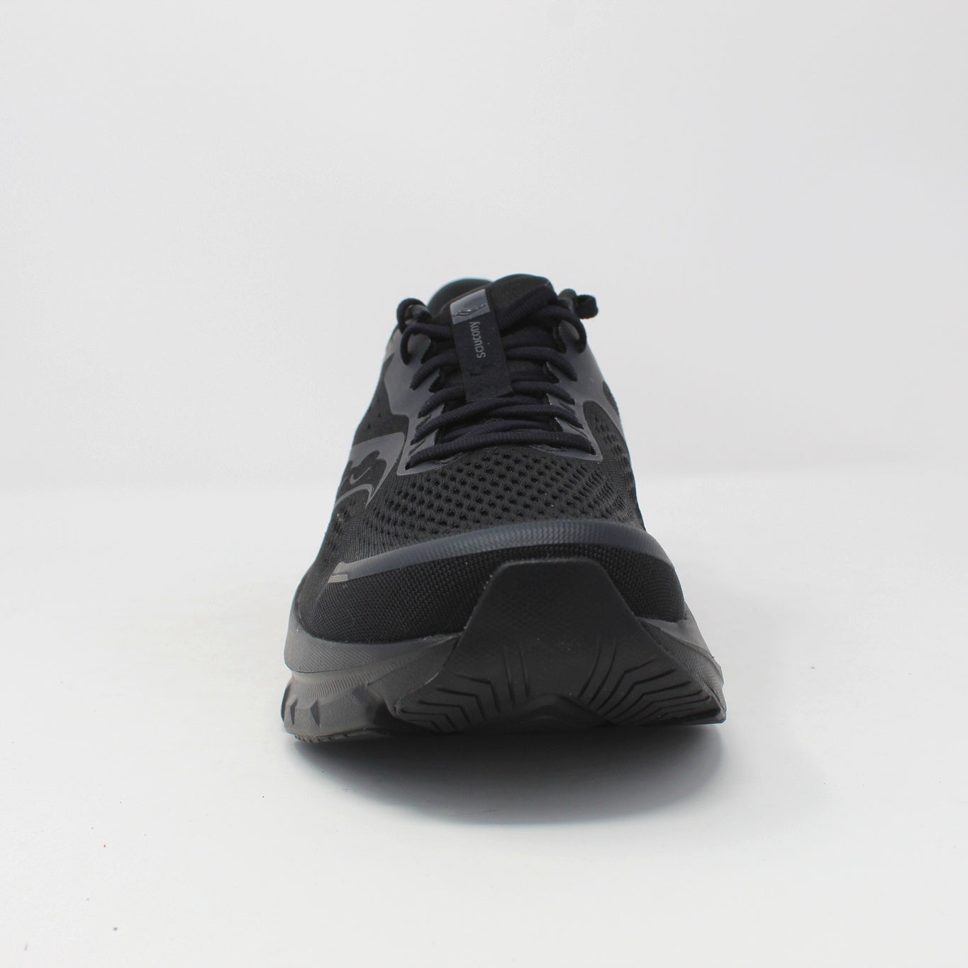 GUIDE 18 / TRIPLE BLACK - TRIPLE BLACK