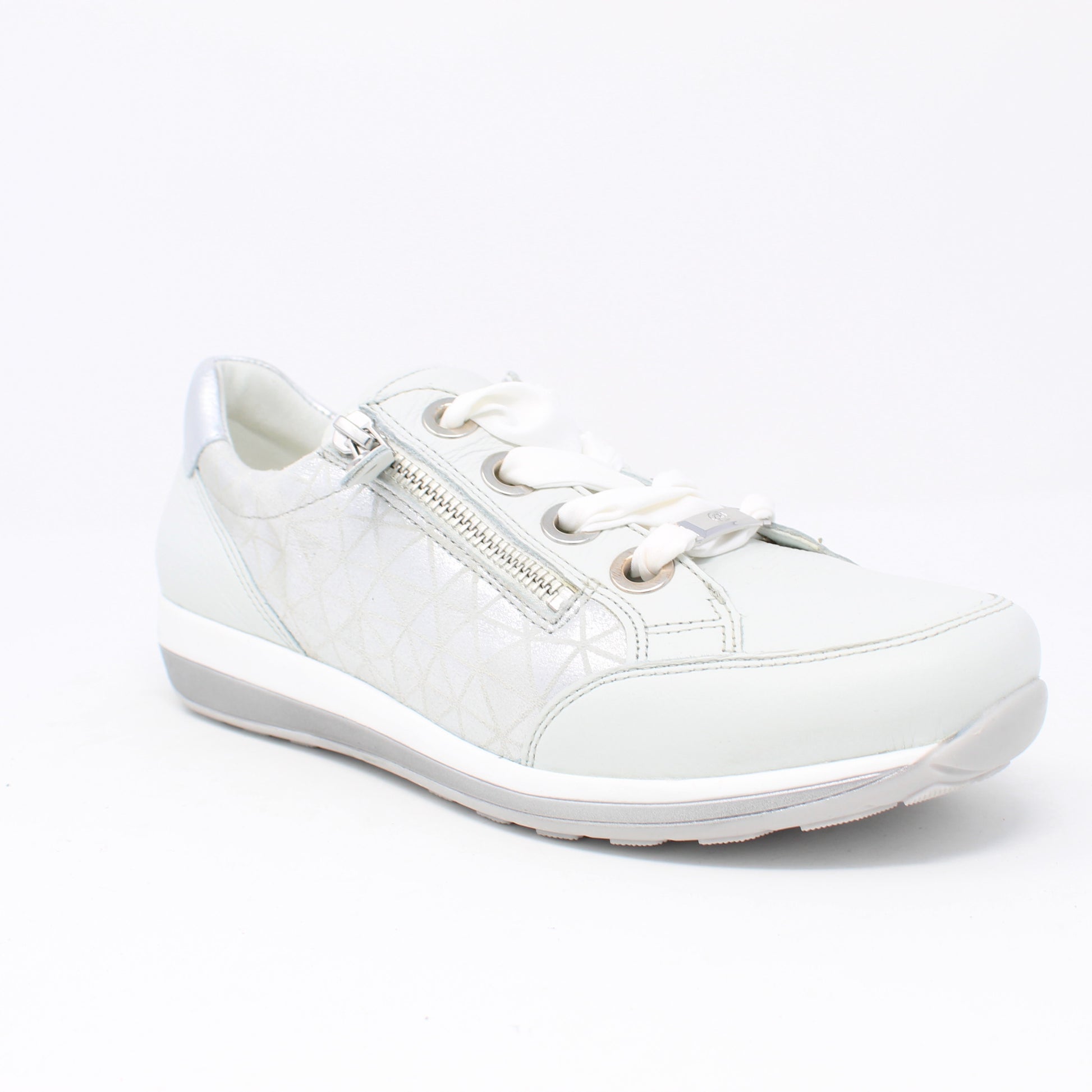 44587White