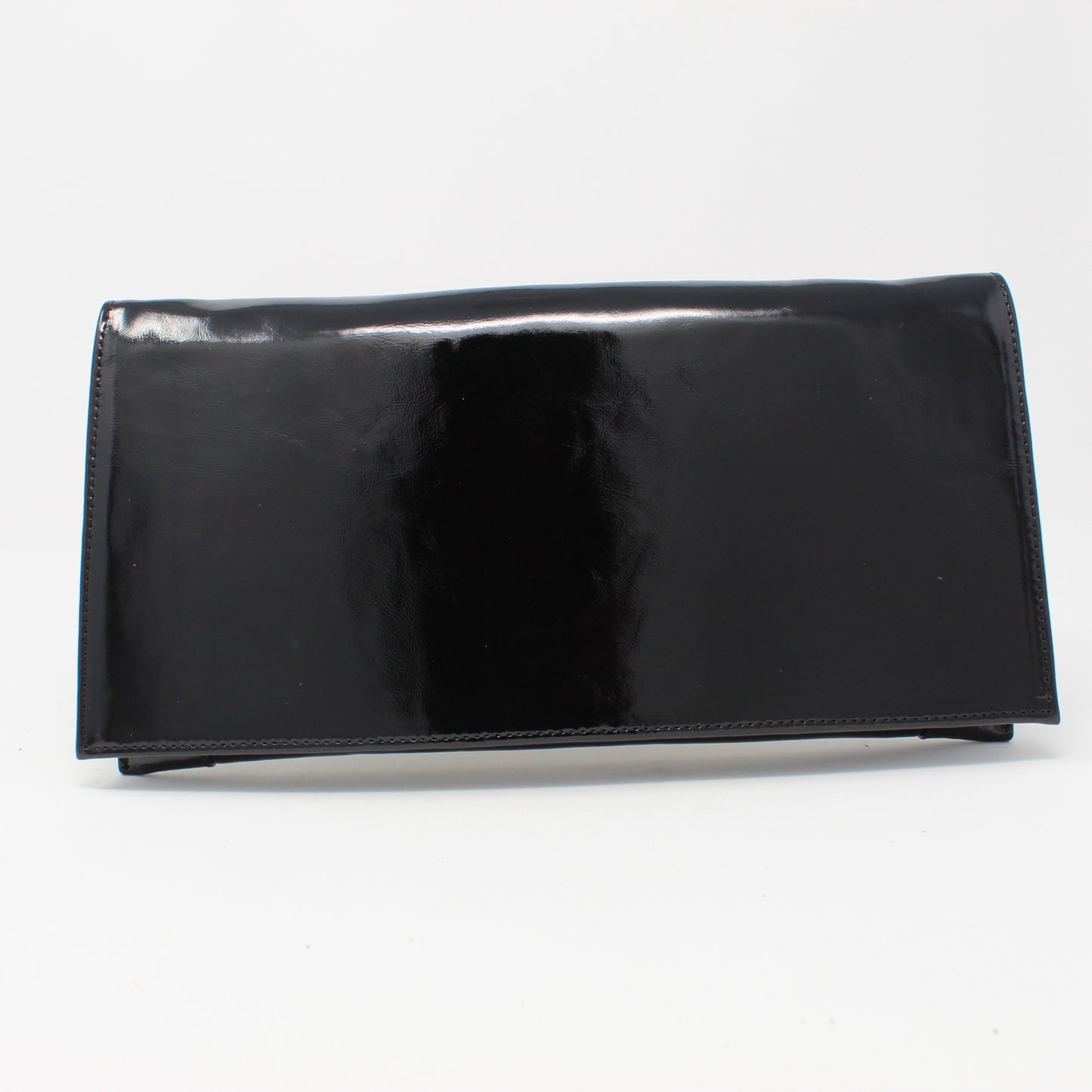 b0002Black