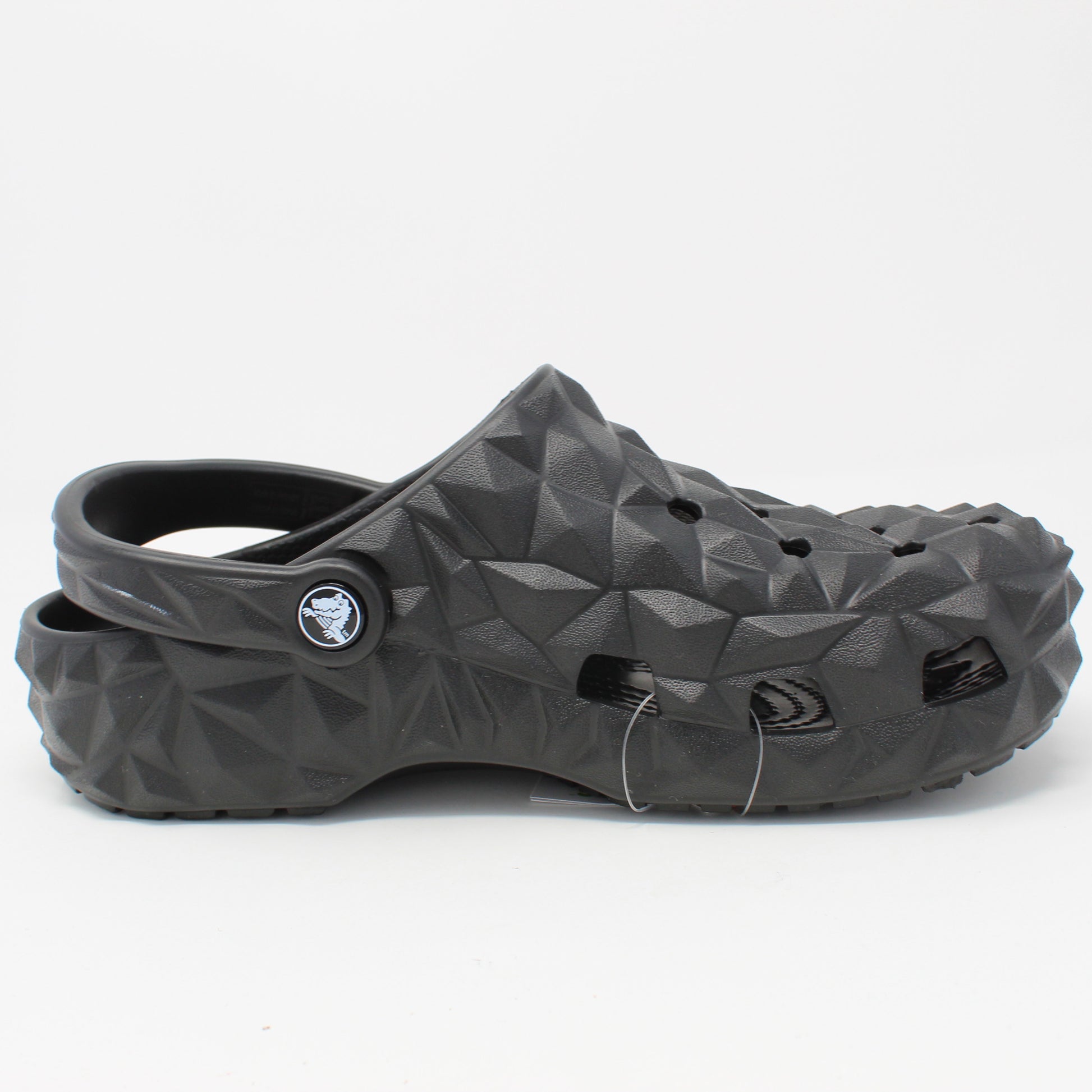 classic-geometric-clogBlack
