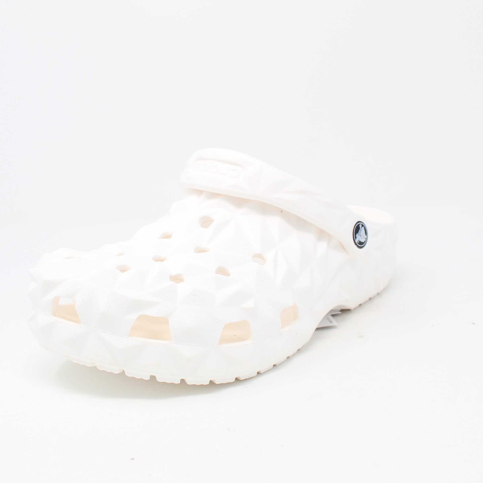 classic-geometric-clogWhite