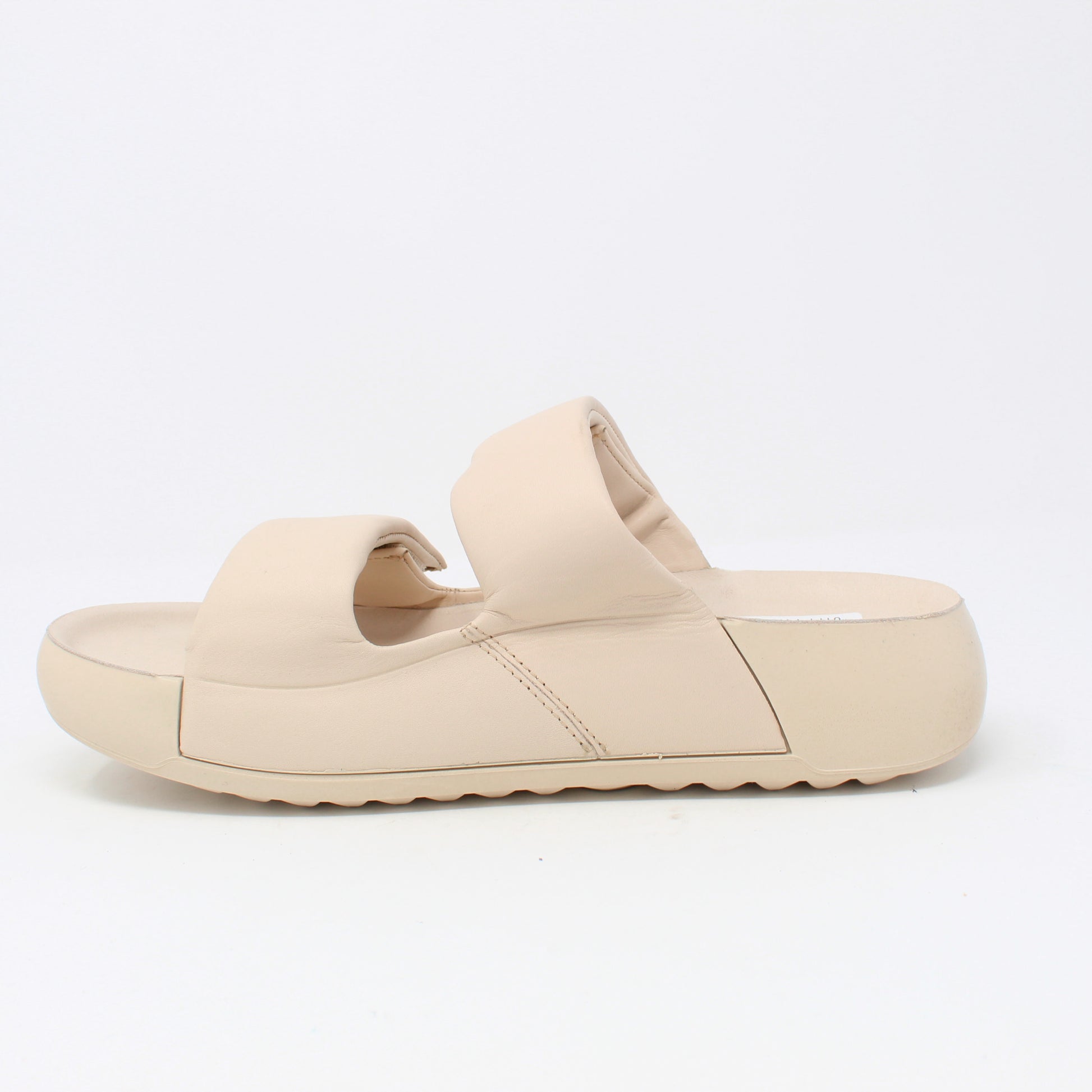 cozmo-pf-wBeige