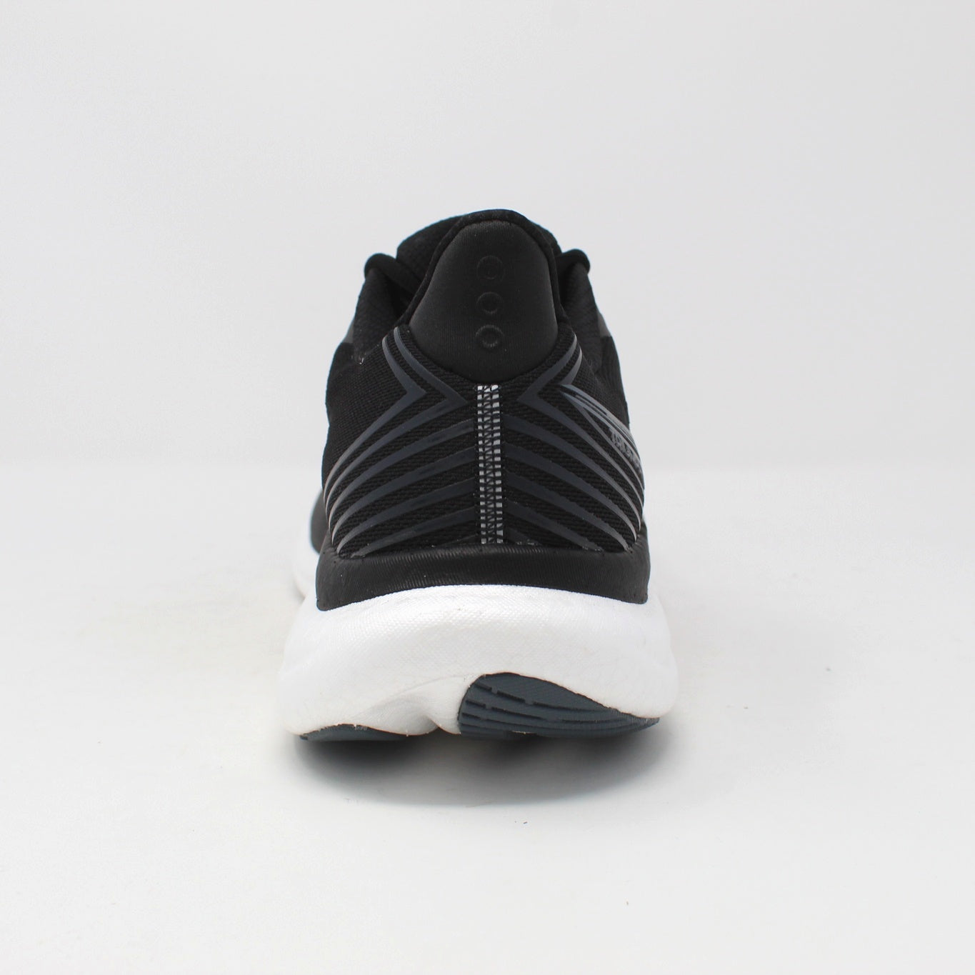 TRIUMPH 23 / BLACK/WHITE - BLACK/WHITE