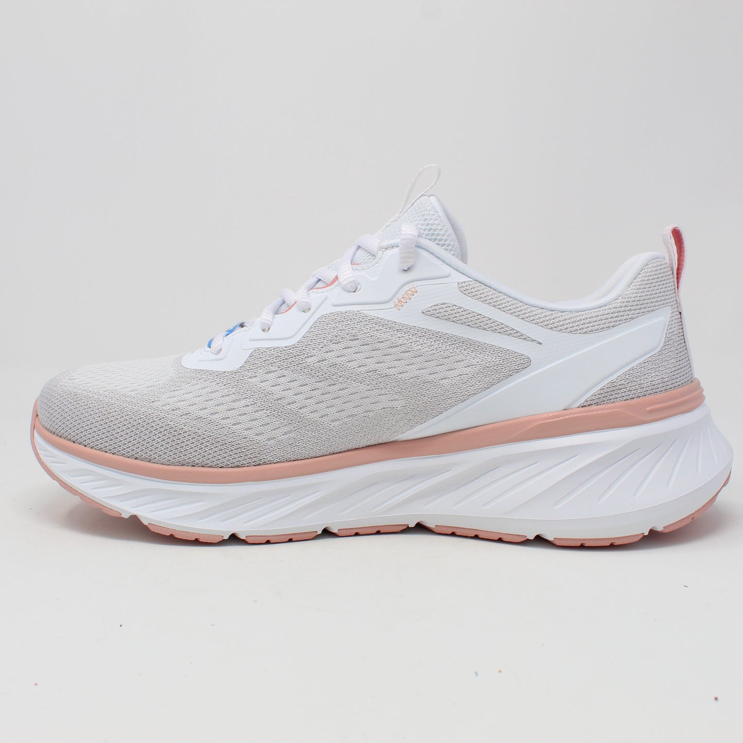 Relaxed Fit: Edgeride - Power Flow